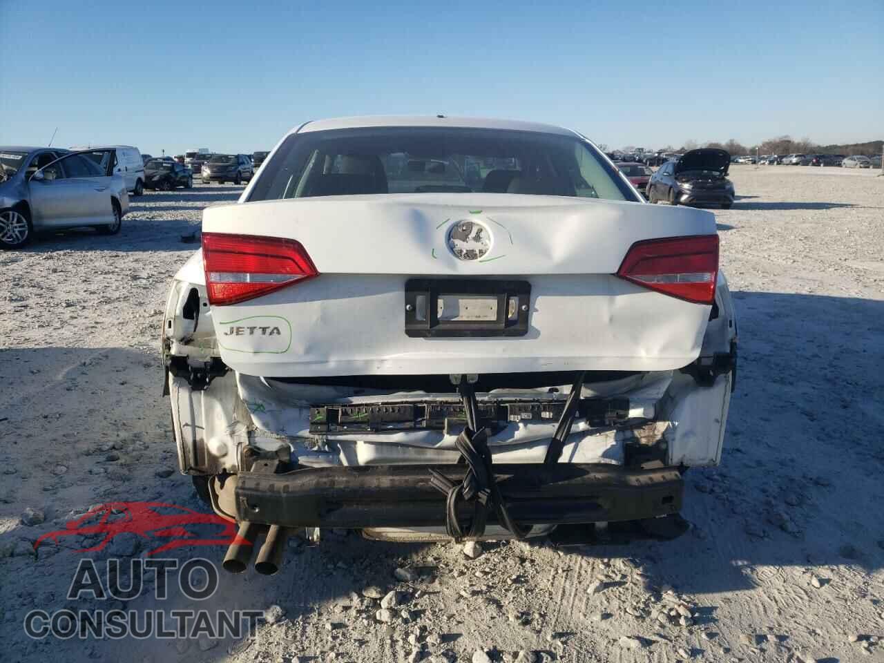 VOLKSWAGEN JETTA 2015 - 3VW2K7AJ4FM347501