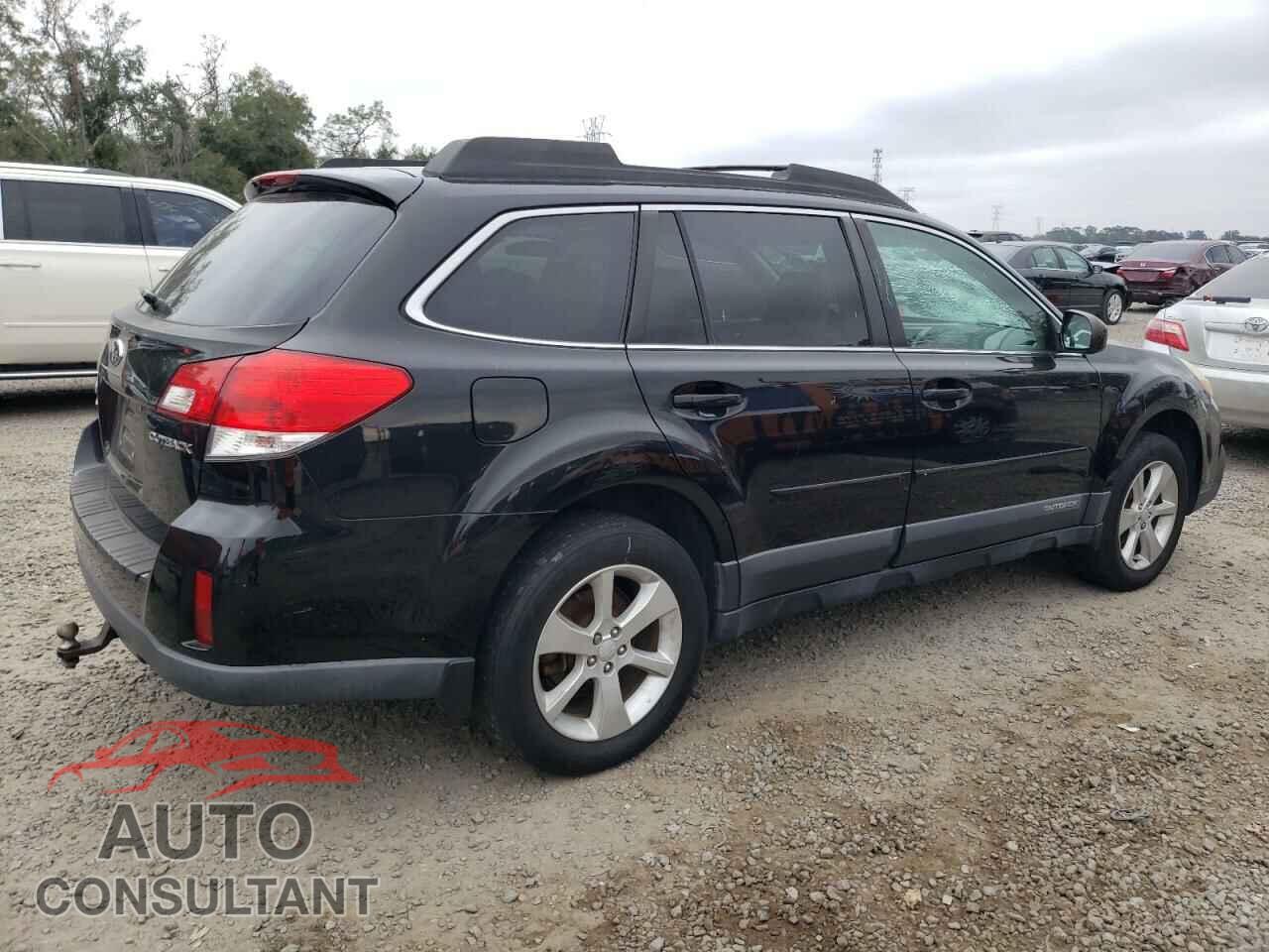 SUBARU OUTBACK 2013 - 4S4BRCCC4D1228570