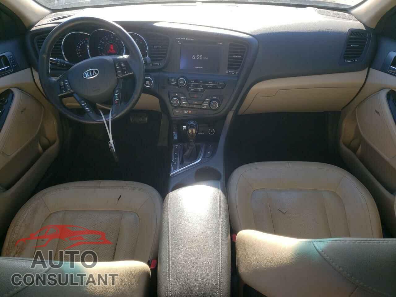 KIA OPTIMA 2011 - KNAGN4A72B5165974