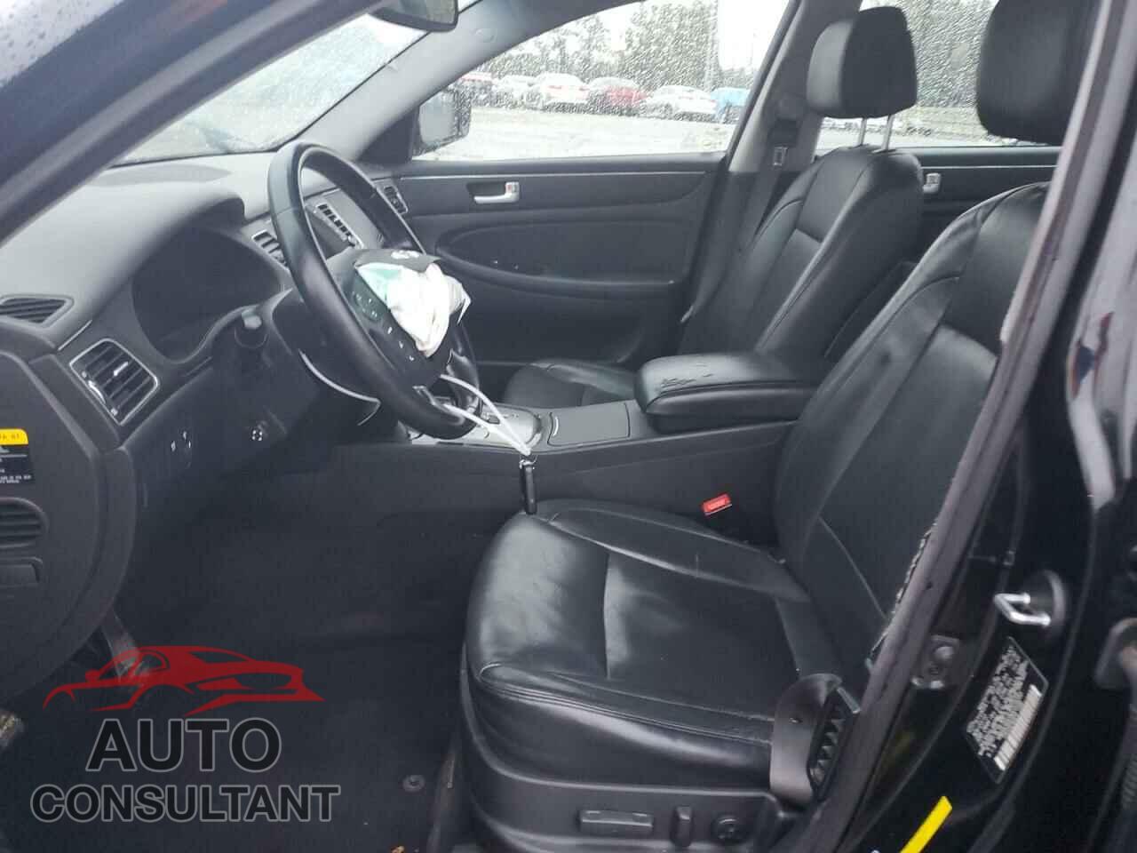 HYUNDAI GENESIS 2013 - KMHGC4DD9DU224050