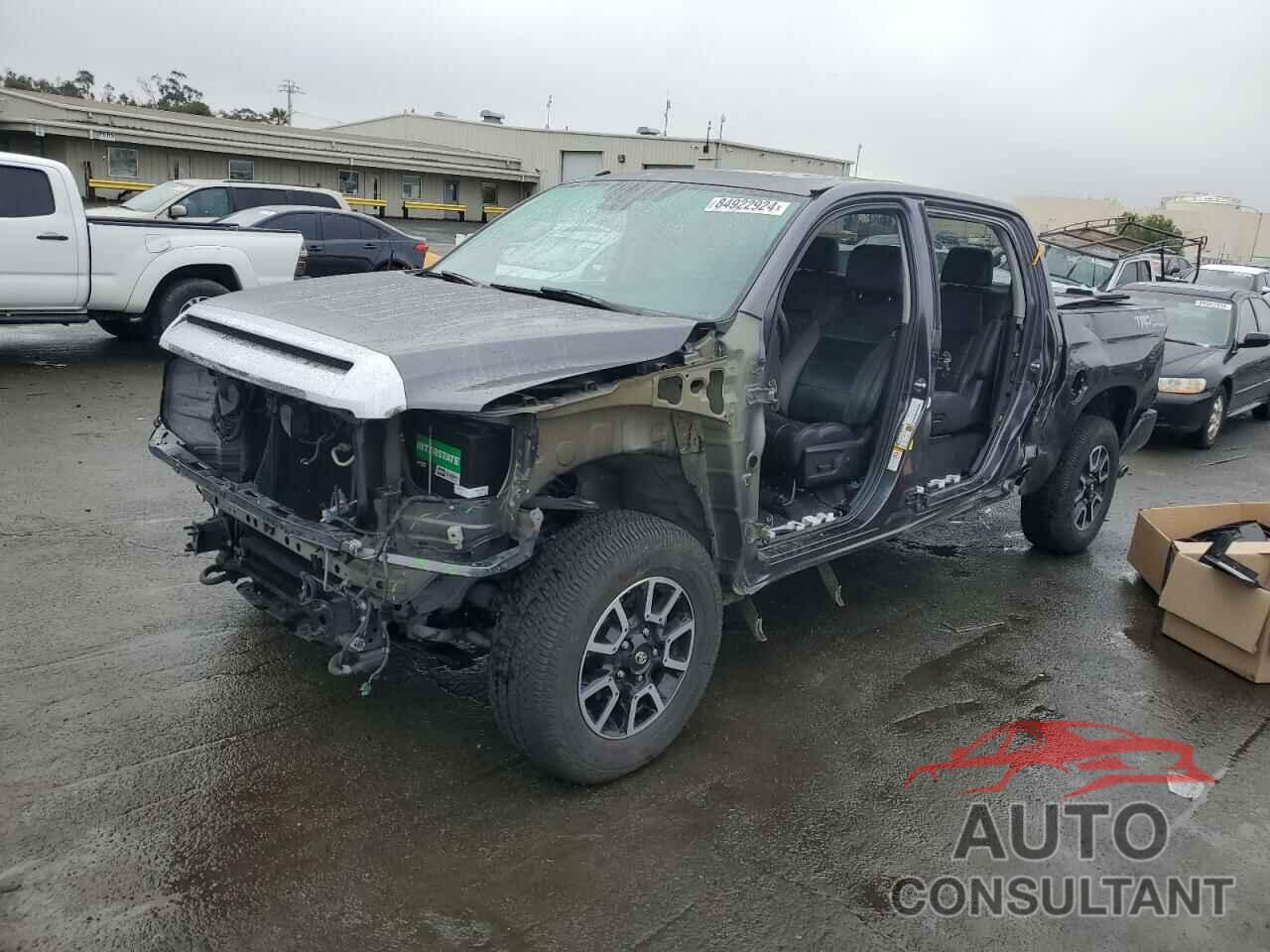 TOYOTA TUNDRA 2018 - 5TFHY5F19JX695077