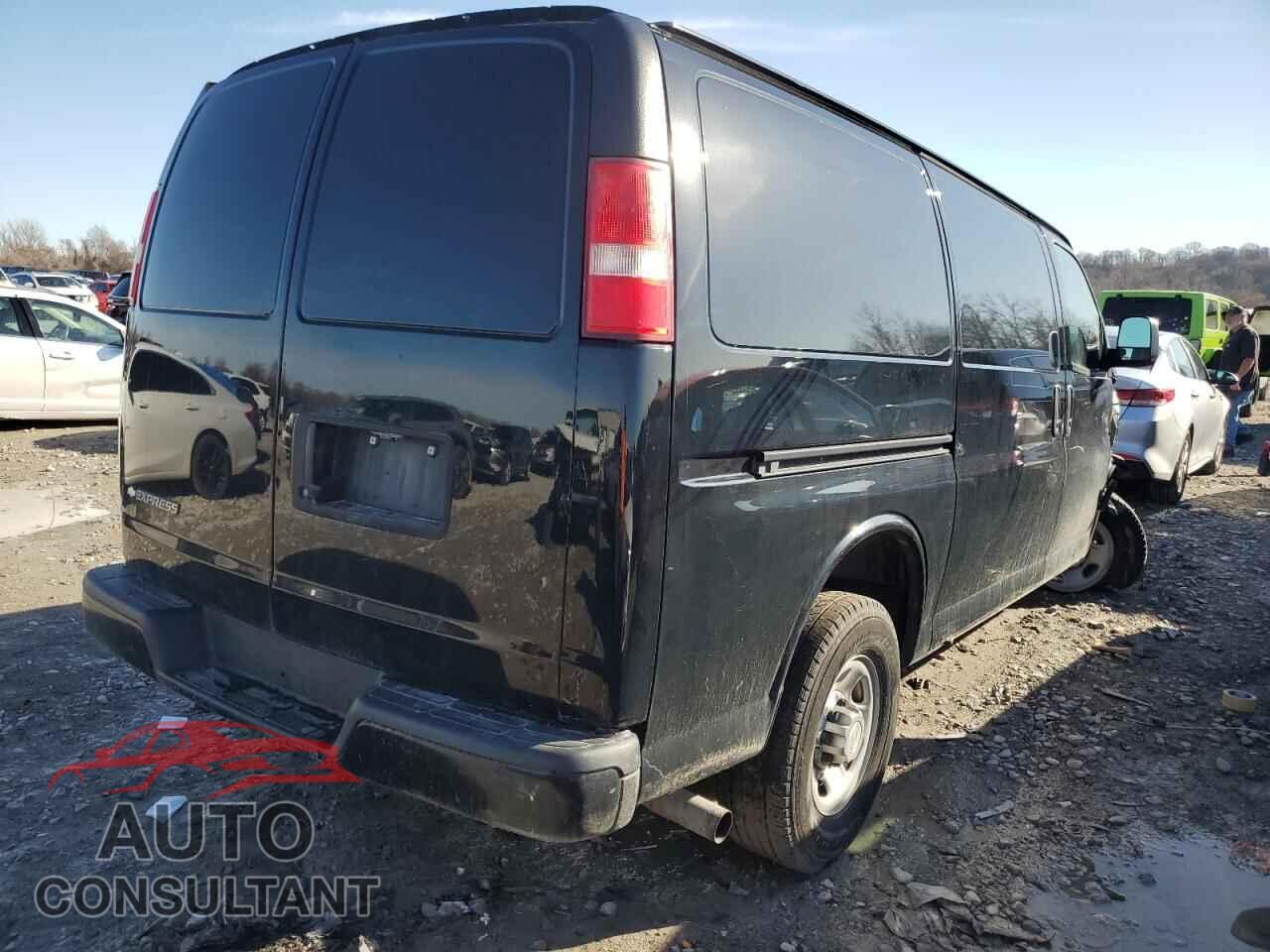 CHEVROLET EXPRESS 2017 - 1GCWGAFF9H1155823