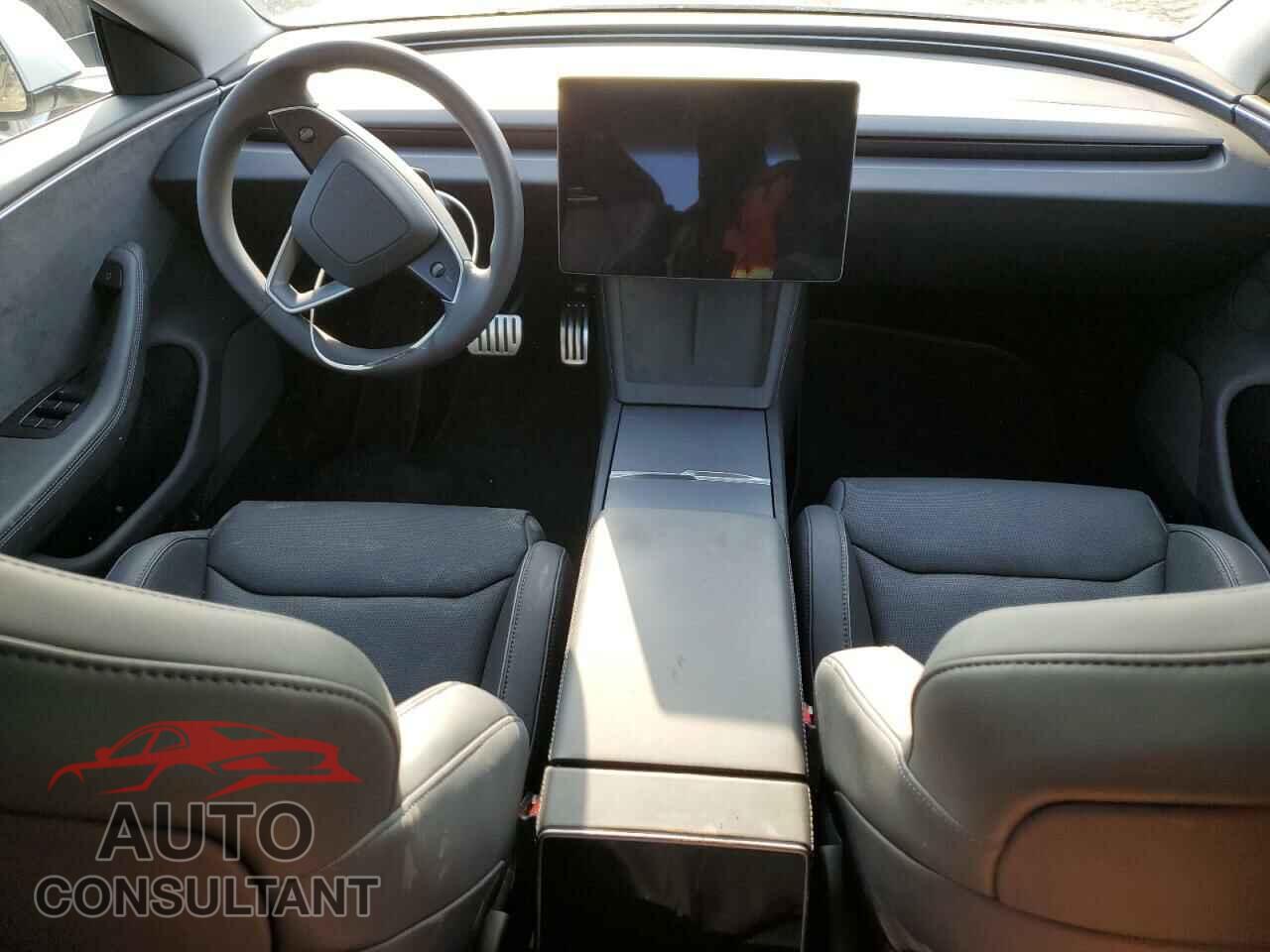 TESLA MODEL 3 2024 - 5YJ3E1ETXRF784872