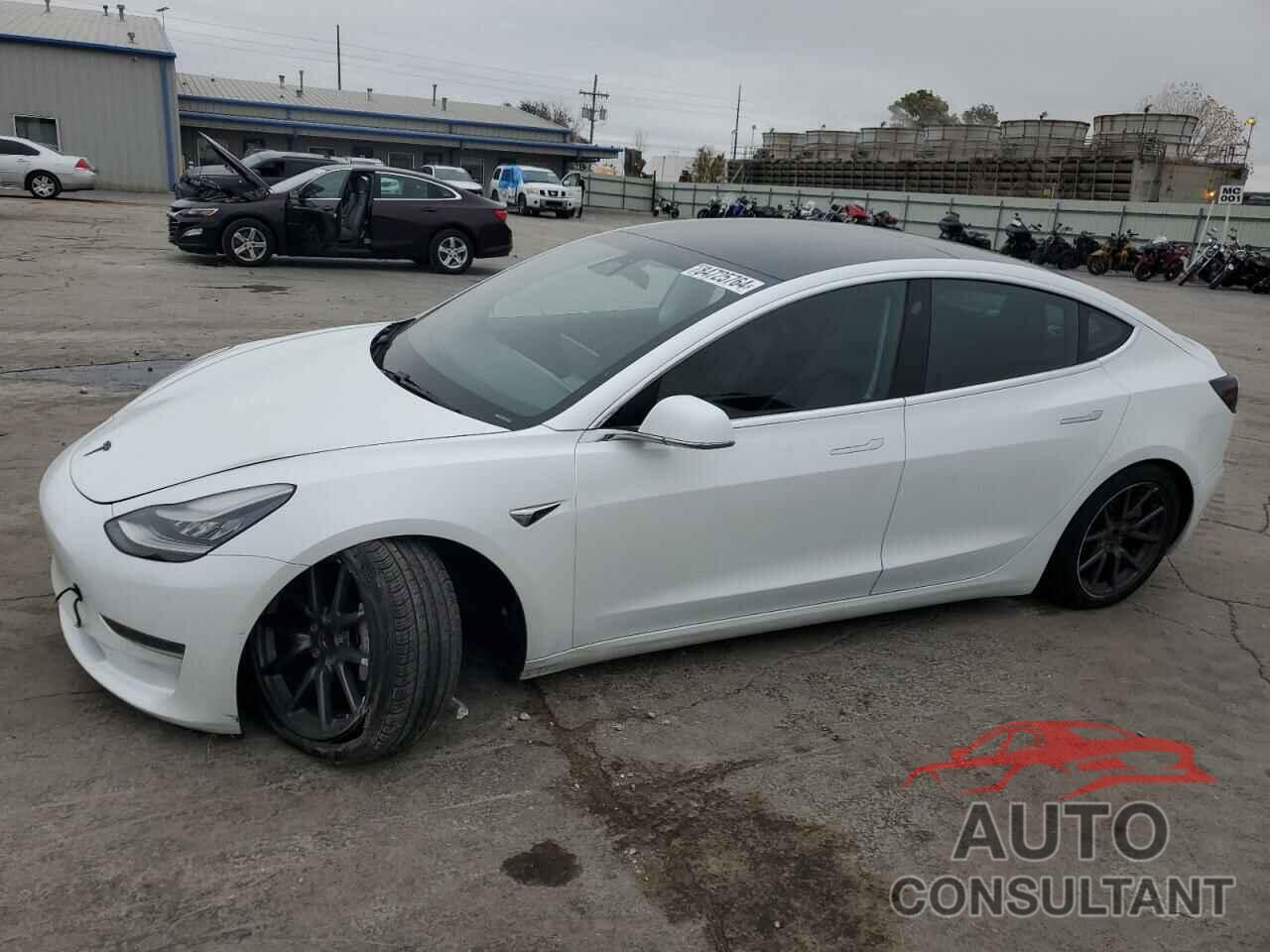 TESLA MODEL 3 2019 - 5YJ3E1EA8KF483053