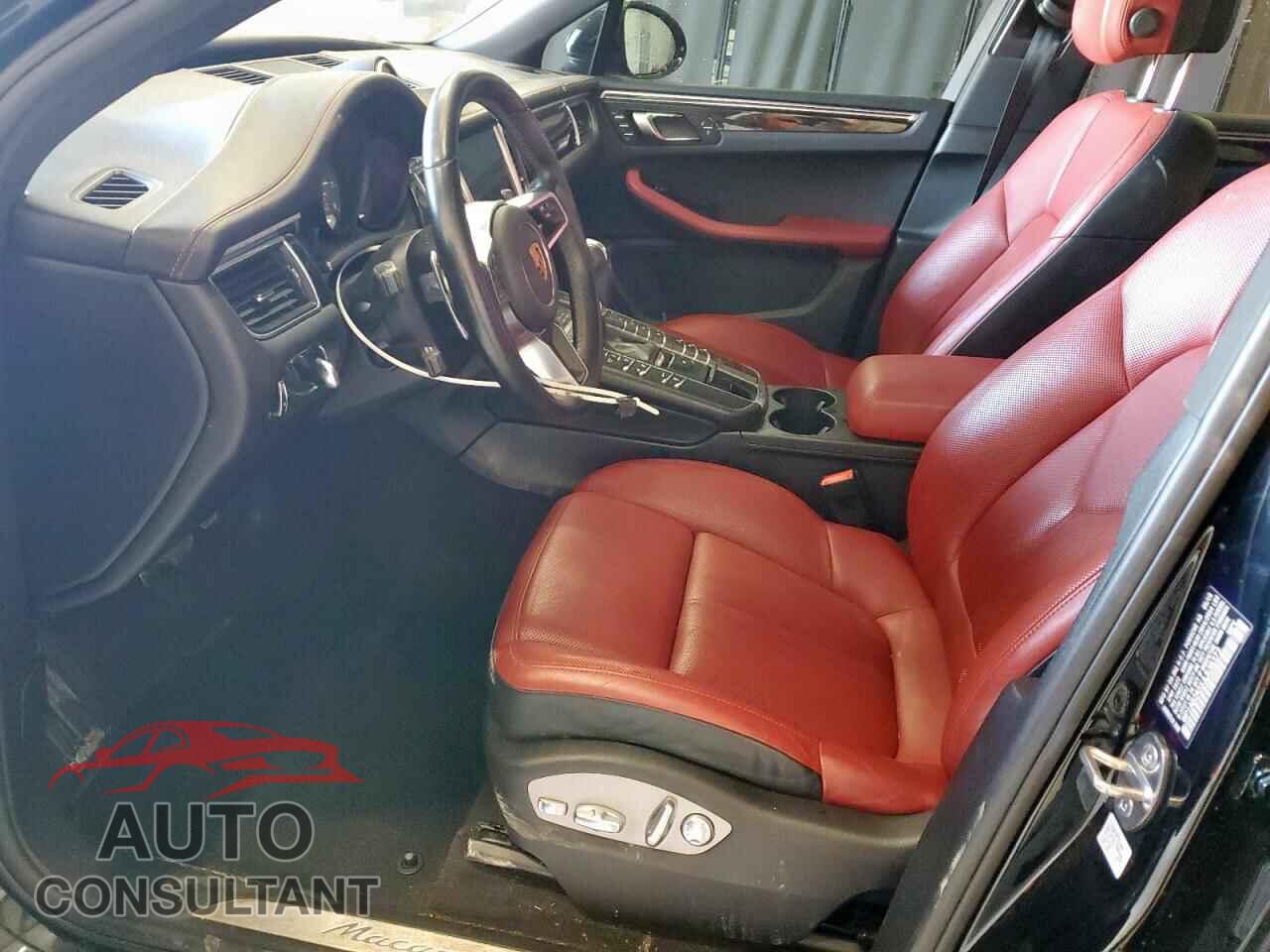 PORSCHE MACAN 2018 - WP1AB2A5XJLB38373