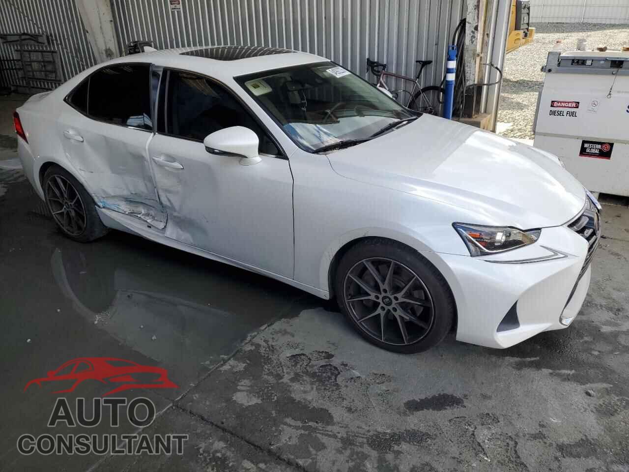LEXUS IS 2019 - JTHBA1D28K5096360