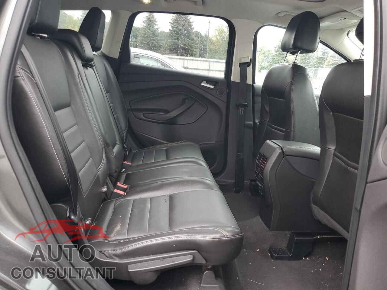 FORD ESCAPE 2015 - 1FMCU9J91FUB86728