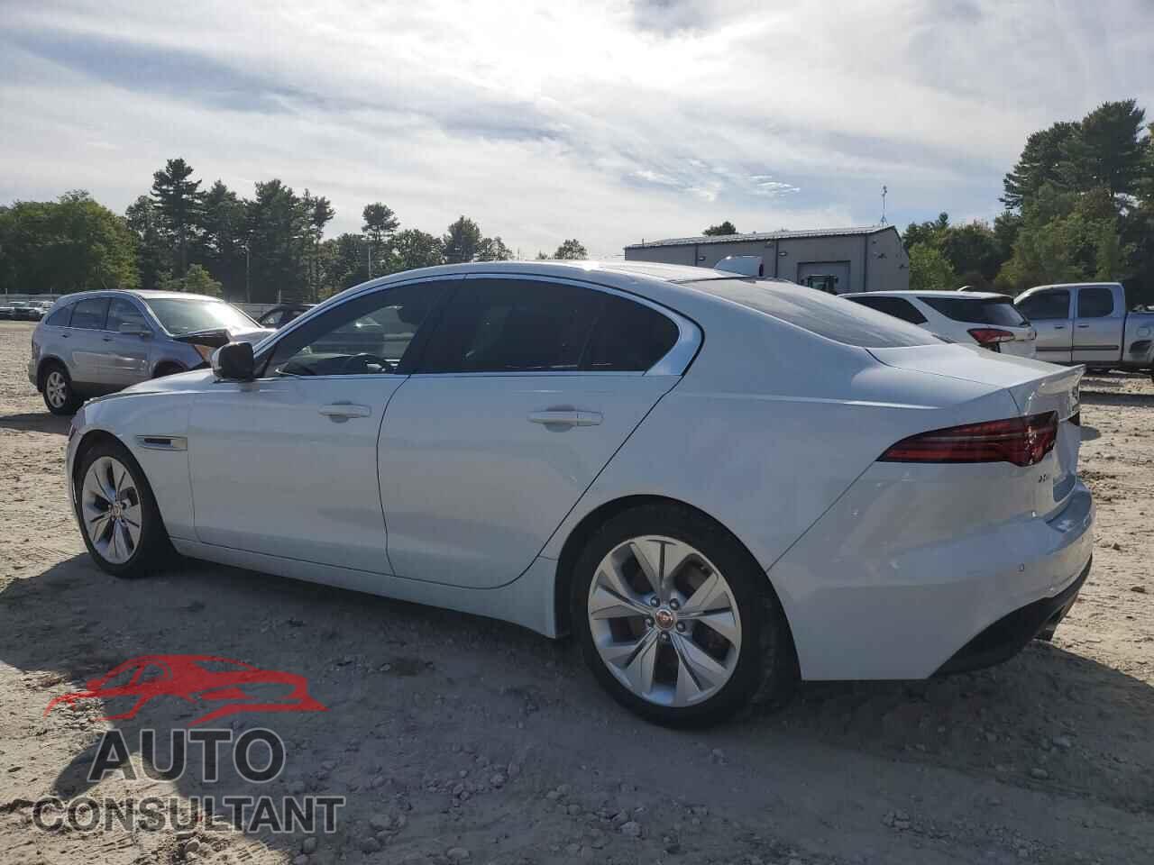JAGUAR XE 2020 - SAJAJ4FX1LCP55577