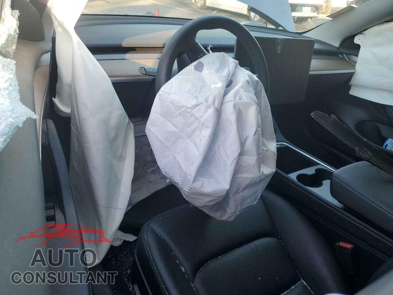 TESLA MODEL 3 2023 - 5YJ3E1EAXPF610974