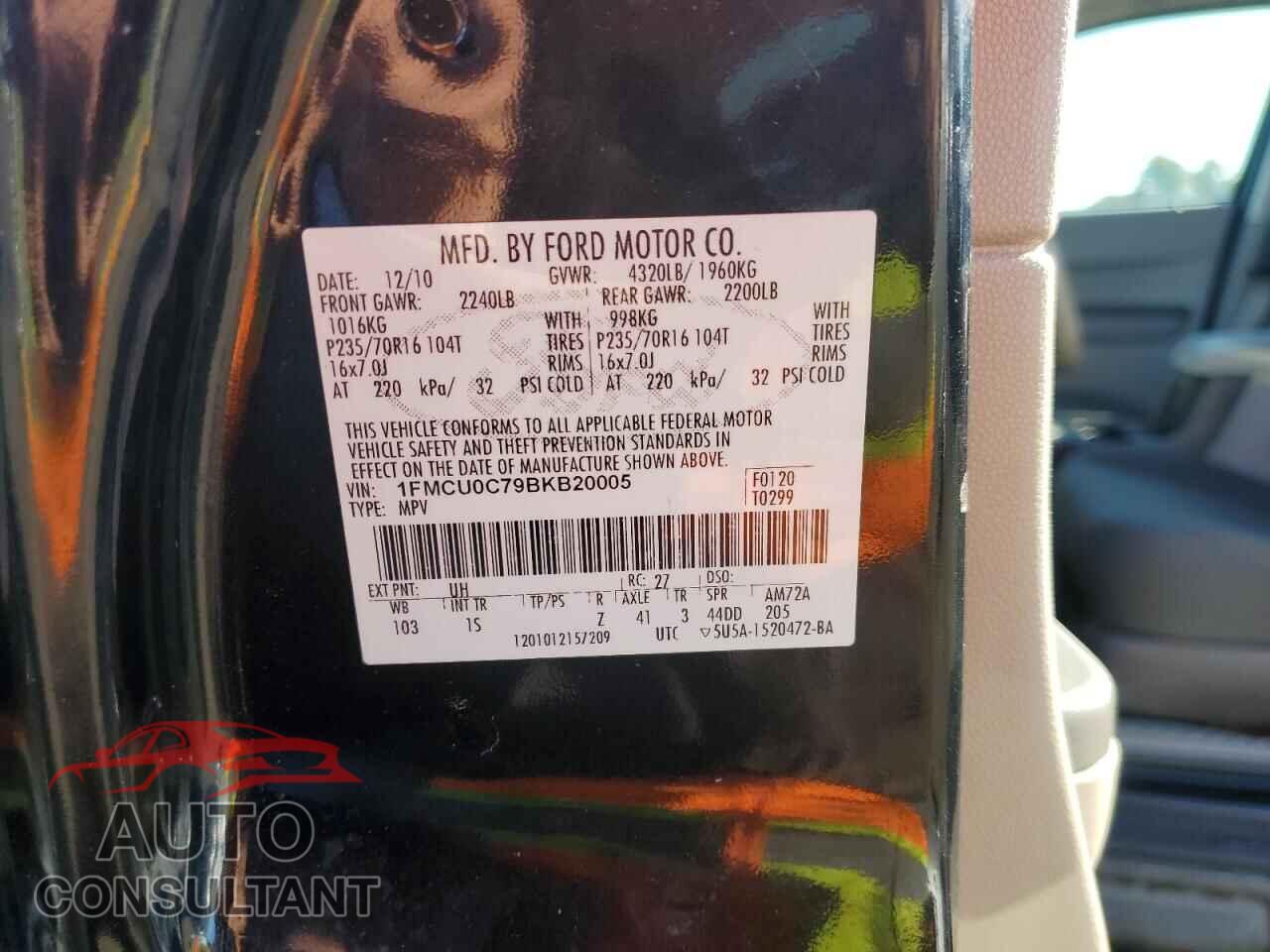 FORD ESCAPE 2011 - 1FMCU0C79BKB20005