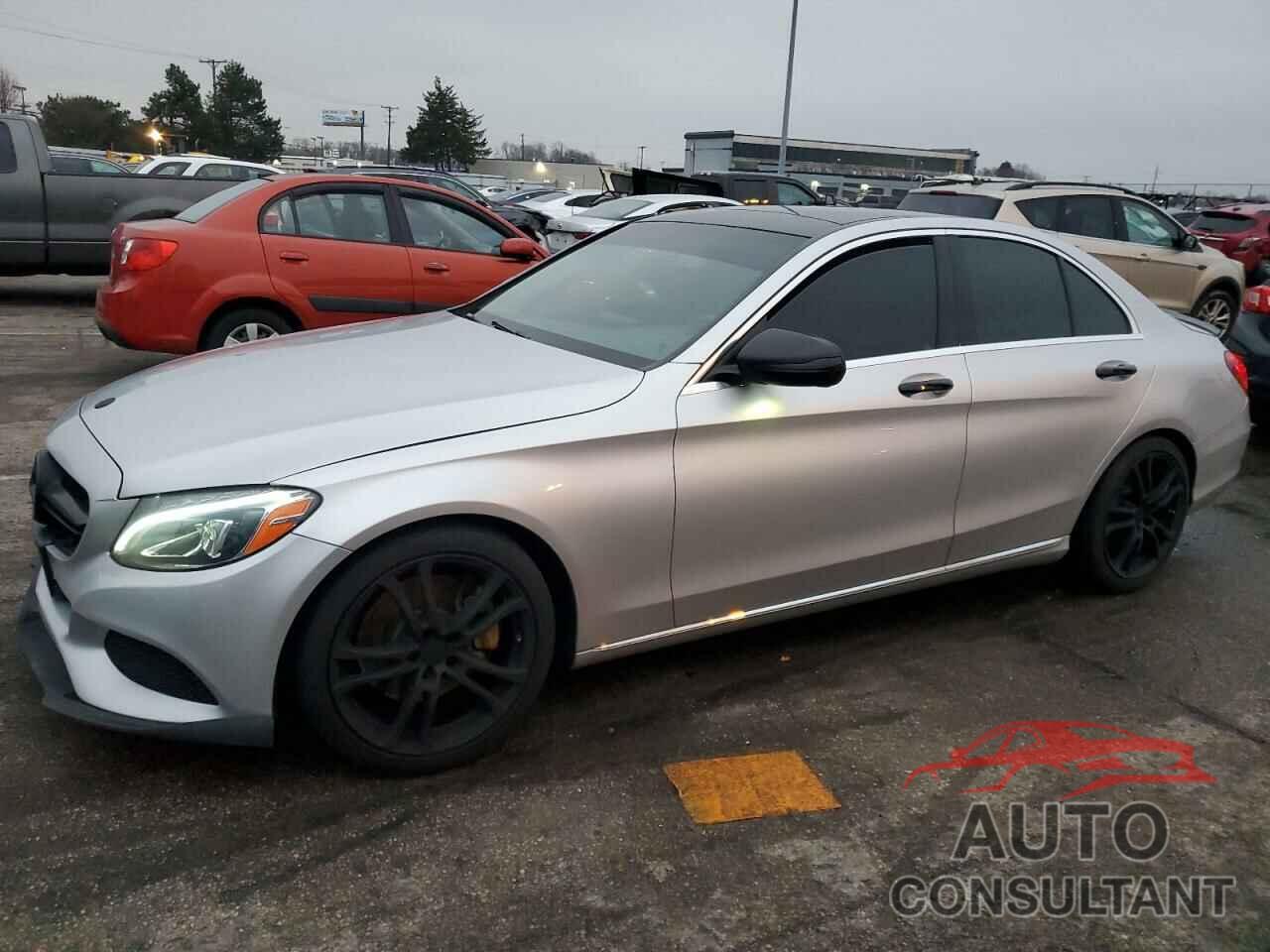 MERCEDES-BENZ C-CLASS 2015 - 55SWF4KBXFU000501
