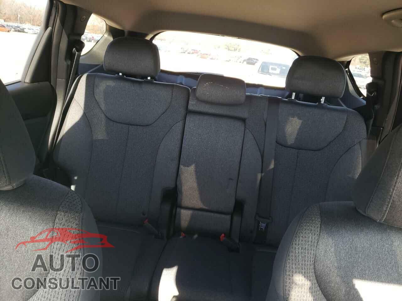 HYUNDAI SANTA FE 2023 - 5NMS14AJ3PH614040