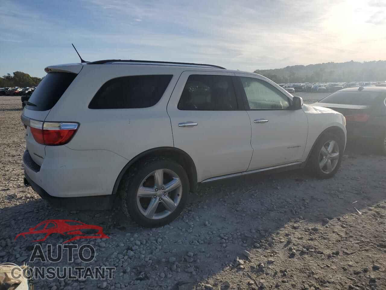 DODGE DURANGO 2011 - 1D4SE5GT8BC632790