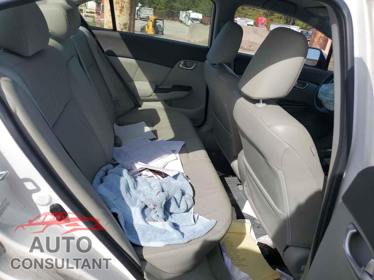 HONDA CIVIC 2012 - JHMFB4F35CS011175
