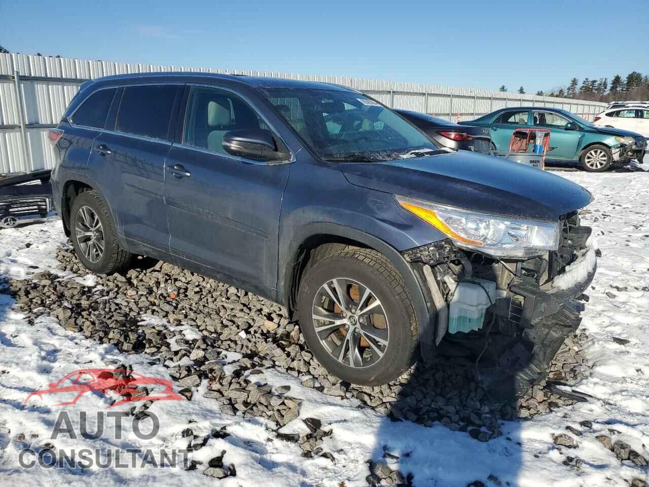 TOYOTA HIGHLANDER 2016 - 5TDJKRFH9GS271663