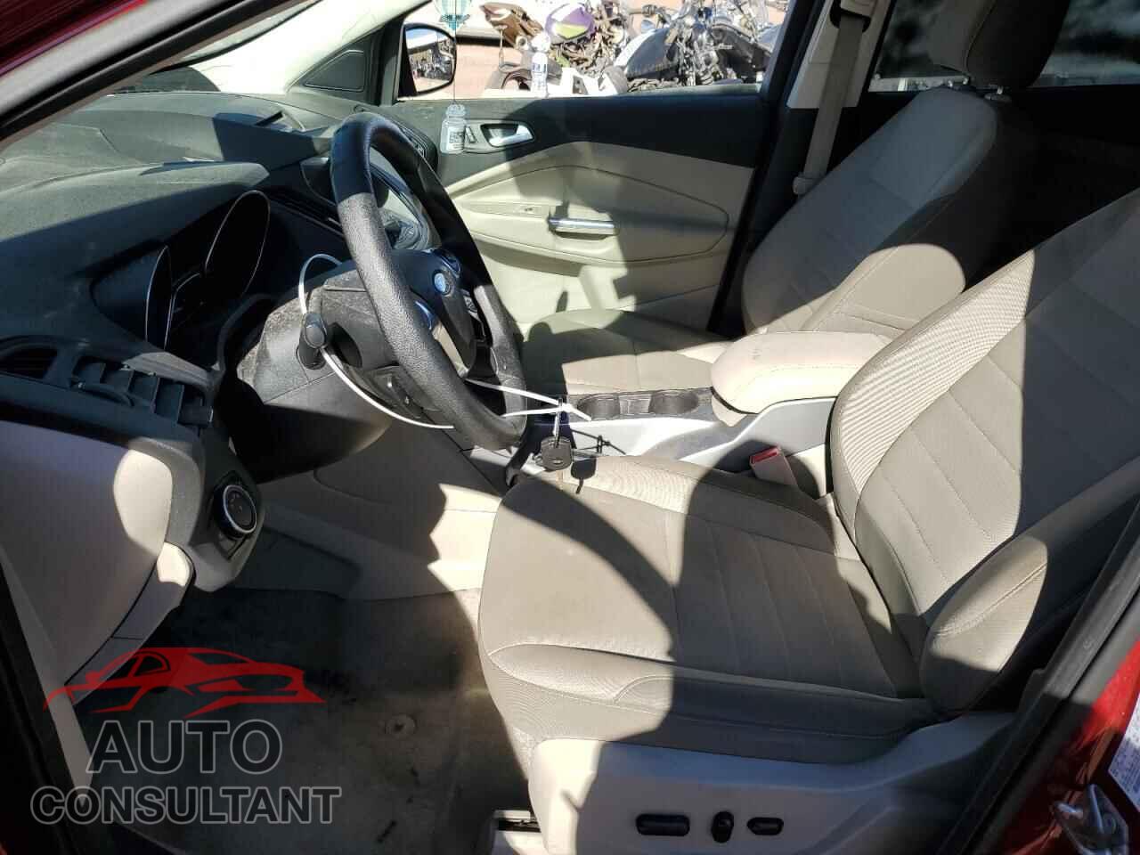 FORD ESCAPE 2016 - 1FMCU9G90GUC42764