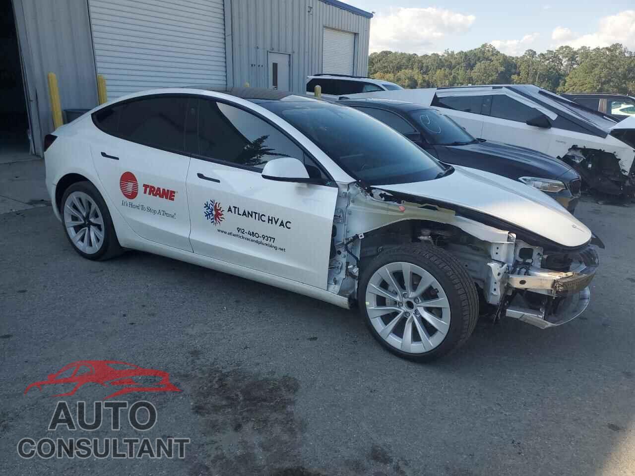 TESLA MODEL 3 2023 - 5YJ3E1EA5PF564356