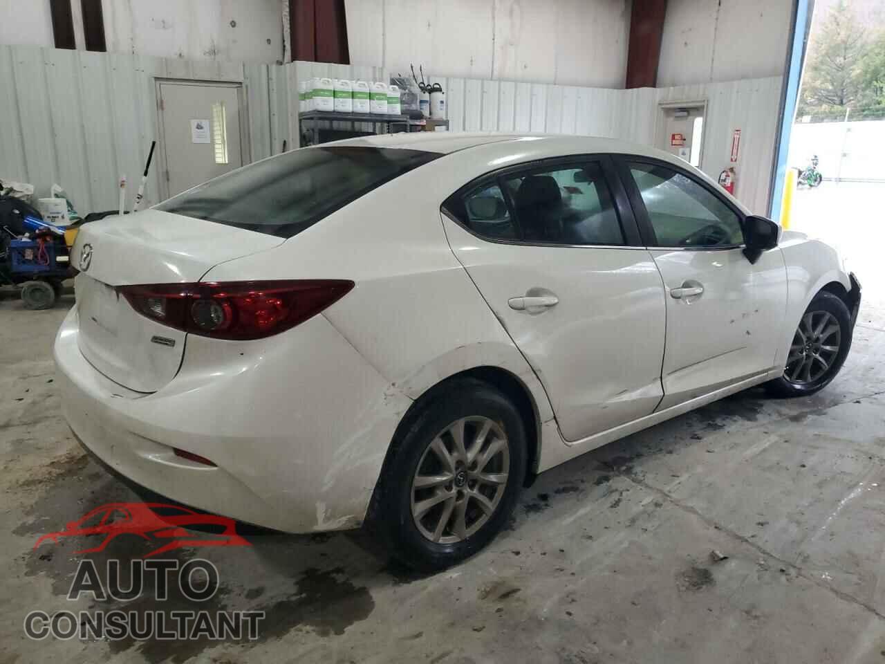 MAZDA 3 2017 - 3MZBN1U77HM107835