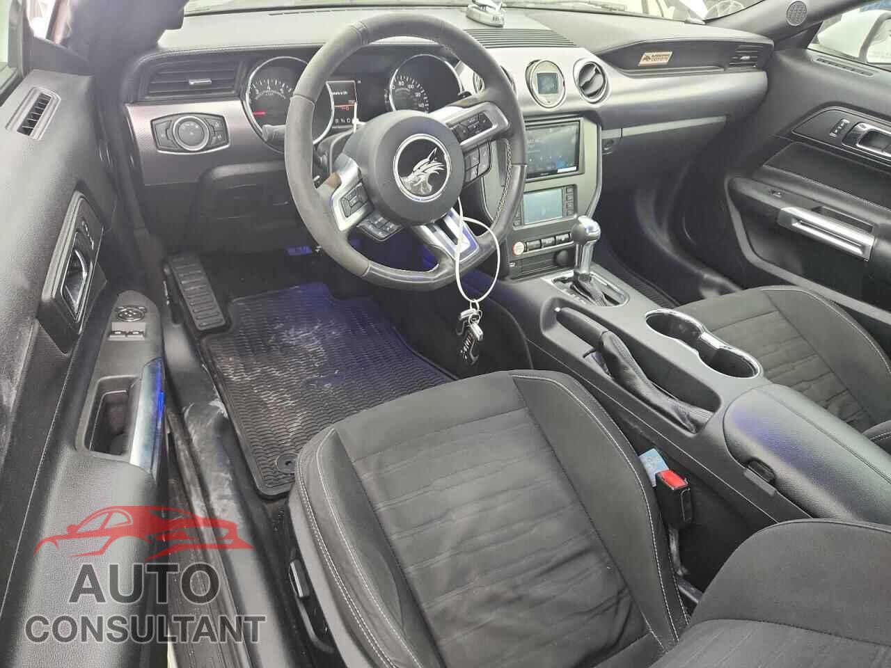FORD MUSTANG 2017 - 1FA6P8CF4H5338722