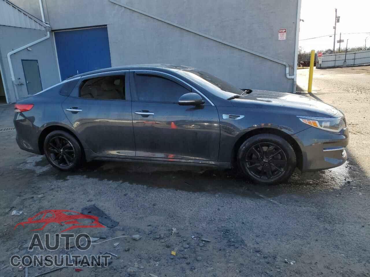 KIA OPTIMA 2016 - KNAGT4L33G5084053