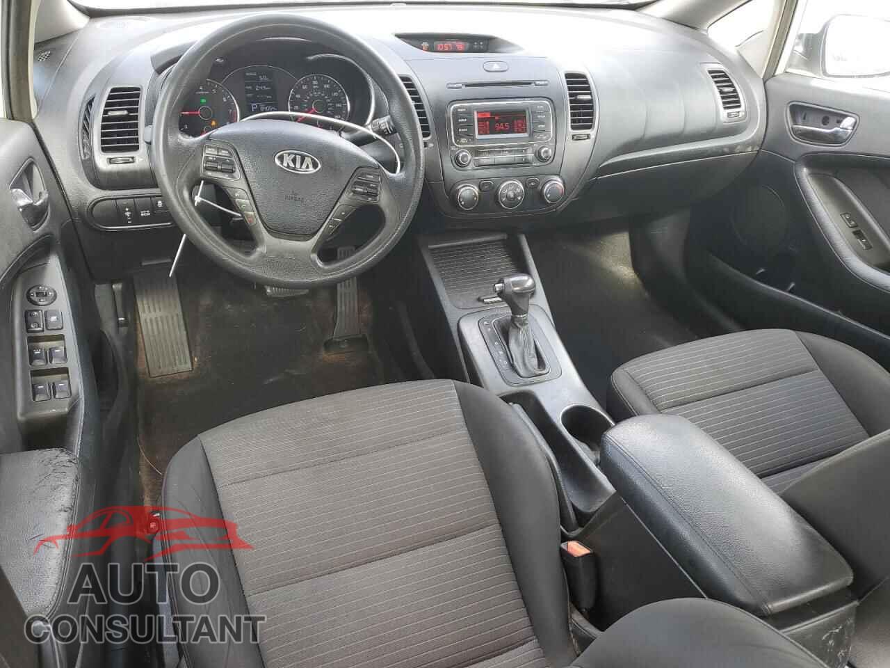 KIA FORTE 2015 - KNAFX4A63F5405018