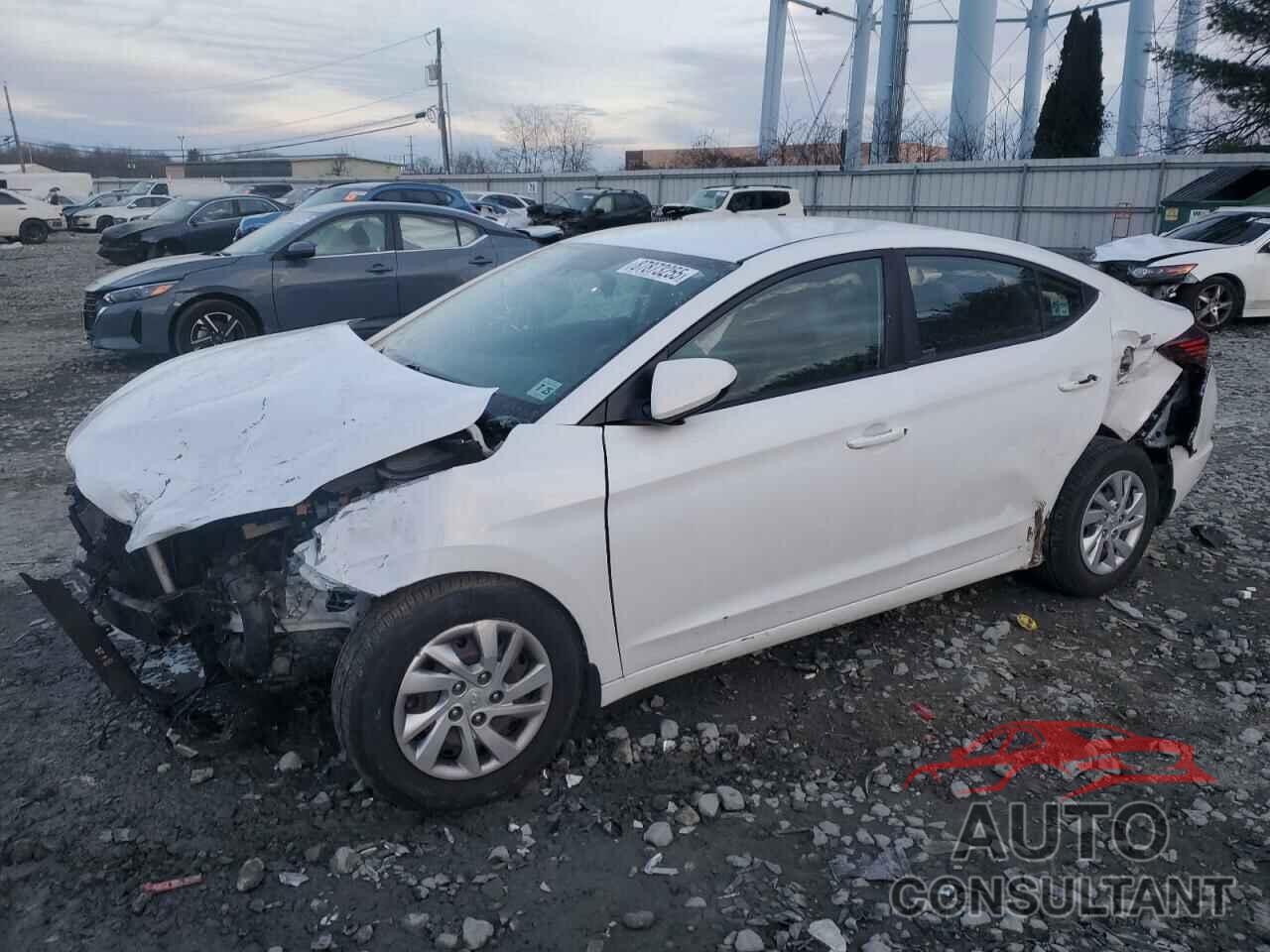 HYUNDAI ELANTRA 2020 - 5NPD74LF5LH591860