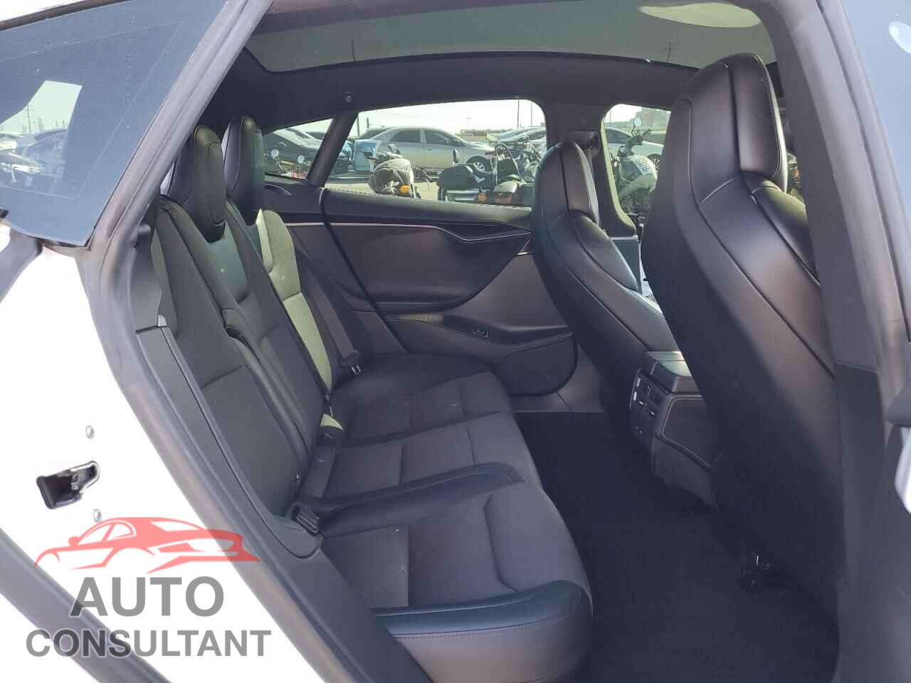 TESLA MODEL S 2018 - 5YJSA1E25JF259205