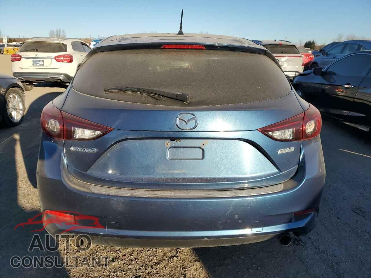 MAZDA 3 2017 - 3MZBN1L76HM132808