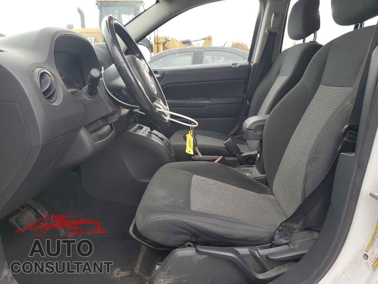 JEEP COMPASS 2011 - 1J4NF1FB4BD149584