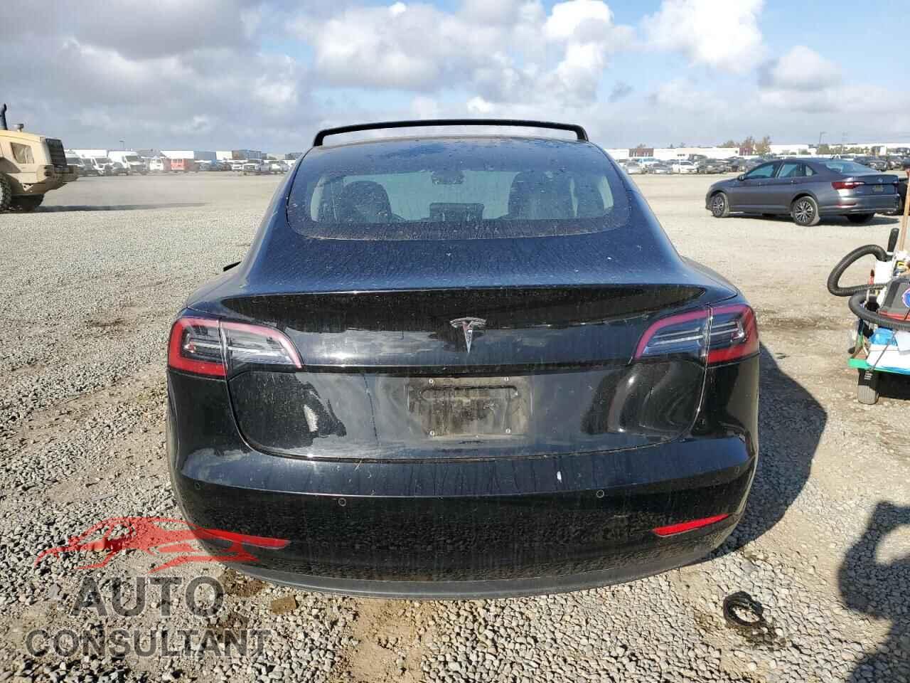 TESLA MODEL 3 2018 - 5YJ3E1EA2JF122643