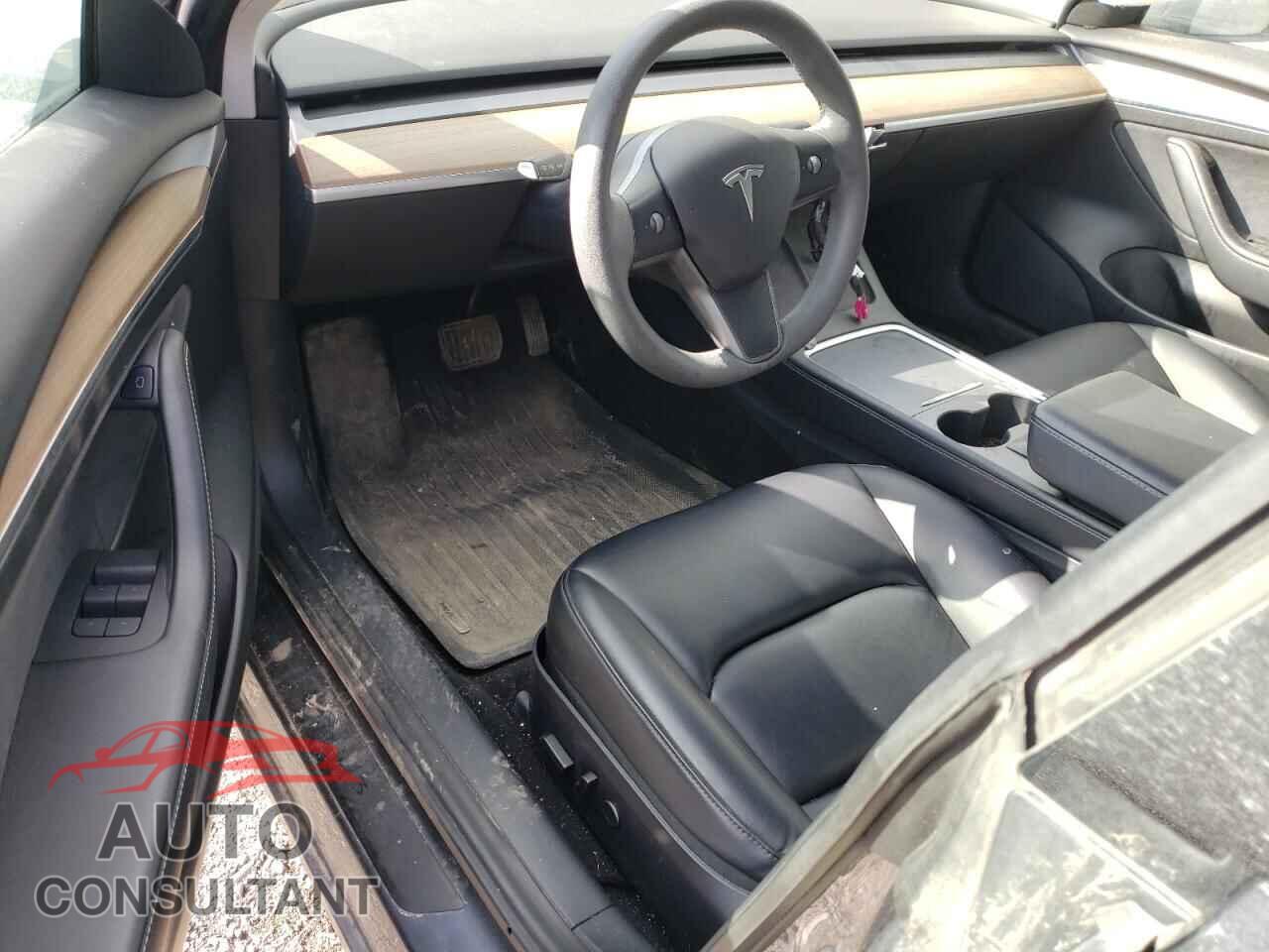 TESLA MODEL 3 2021 - 5YJ3E1EA7MF053338