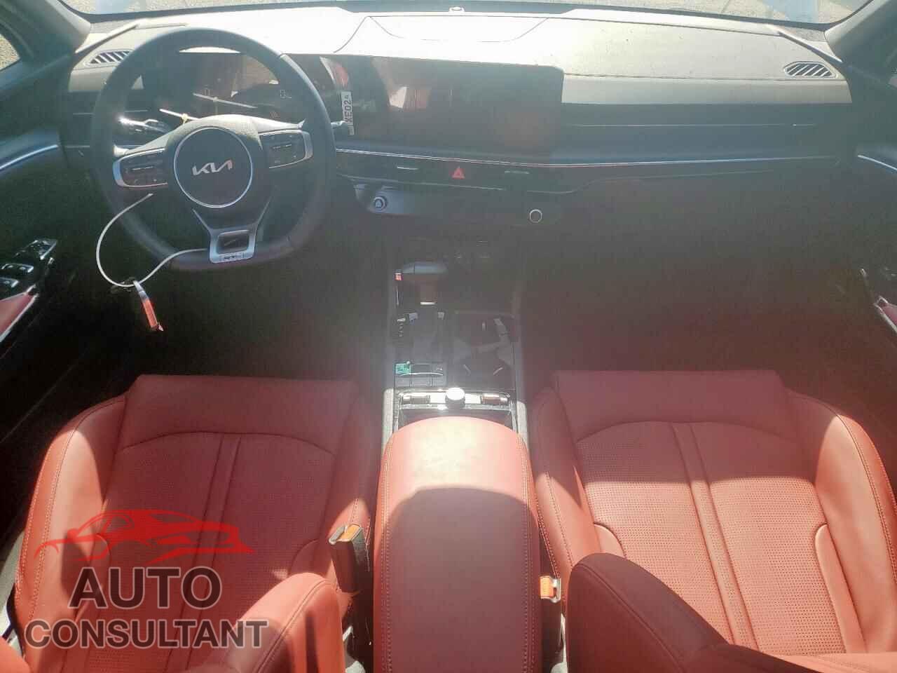 KIA K5 2025 - KNAG64J76S5319518