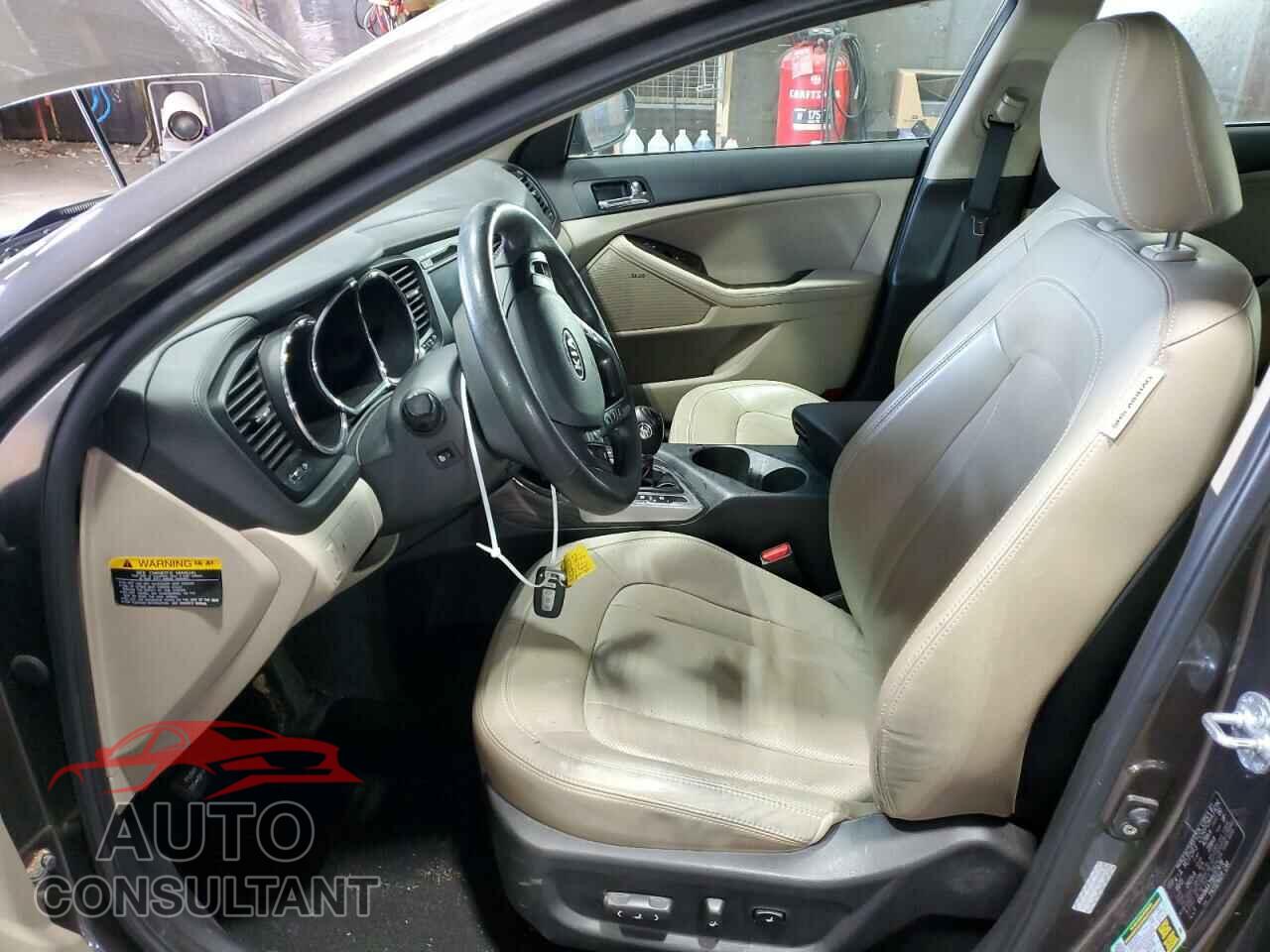 KIA OPTIMA 2011 - KNAGN4A73B5117478