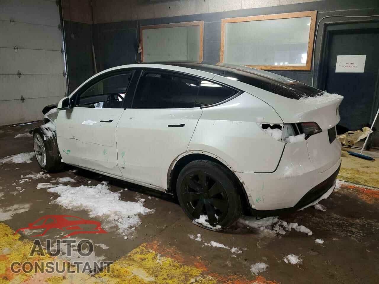 TESLA MODEL Y 2022 - 7SAYGDEE6NF366938