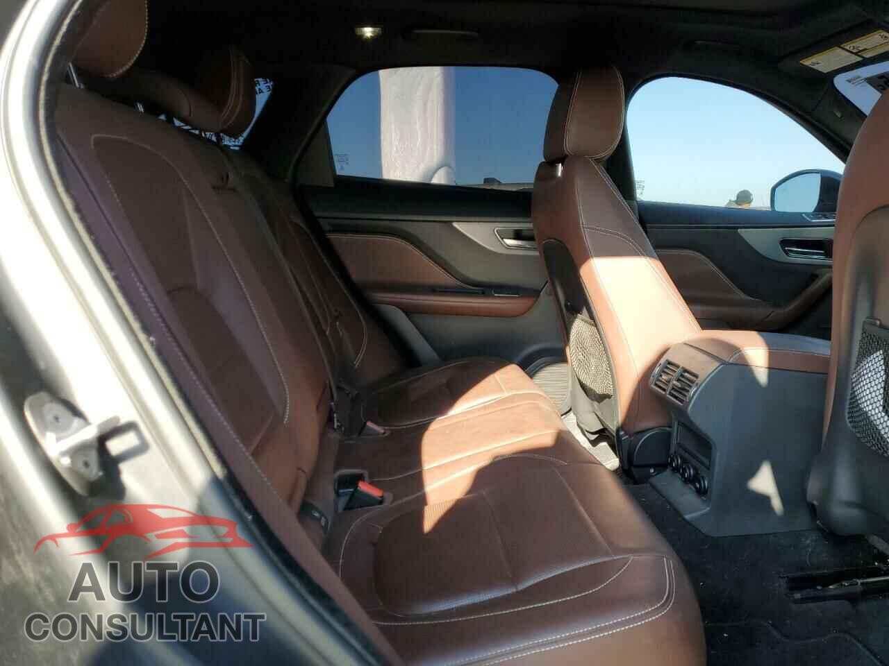 JAGUAR F-PACE 2017 - SADCM2BVXHA085705