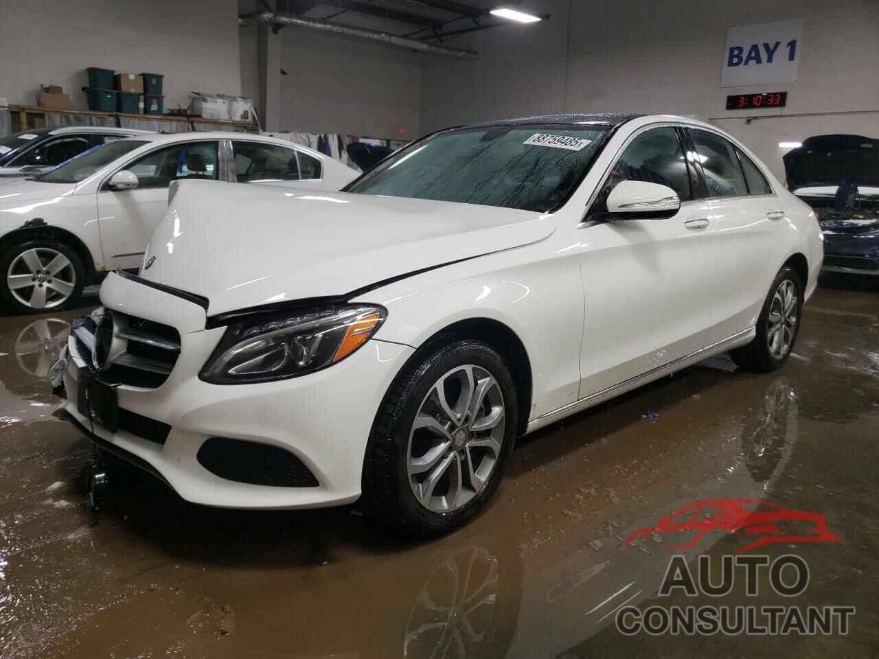 MERCEDES-BENZ C-CLASS 2015 - 55SWF4KB8FU090554