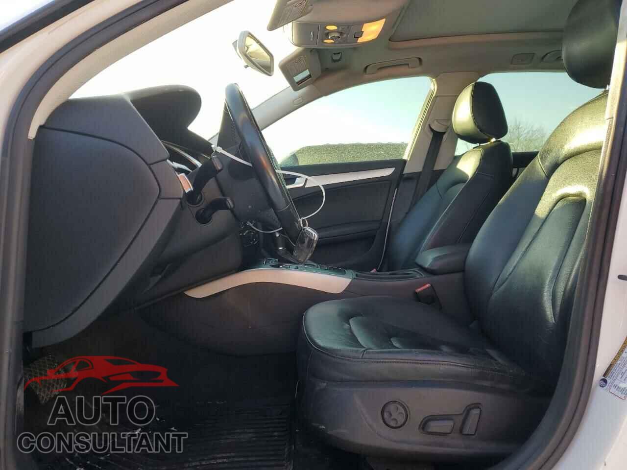 AUDI A4 2012 - WAUSFCFL2CA113583