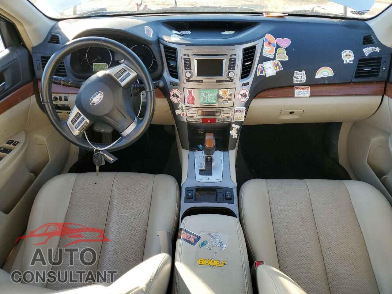SUBARU OUTBACK 2014 - 4S4BRBLC0E3225908