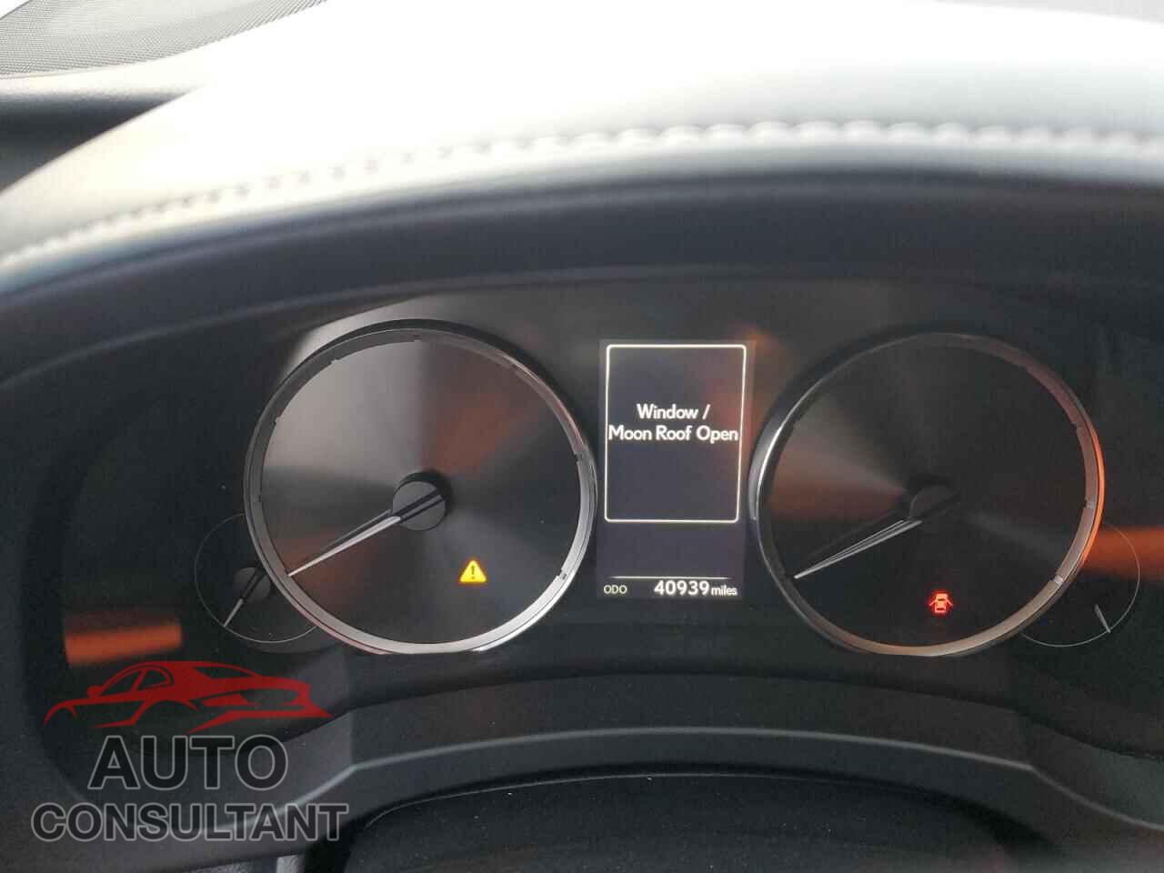 LEXUS IS 2017 - JTHCM1D24H5019232