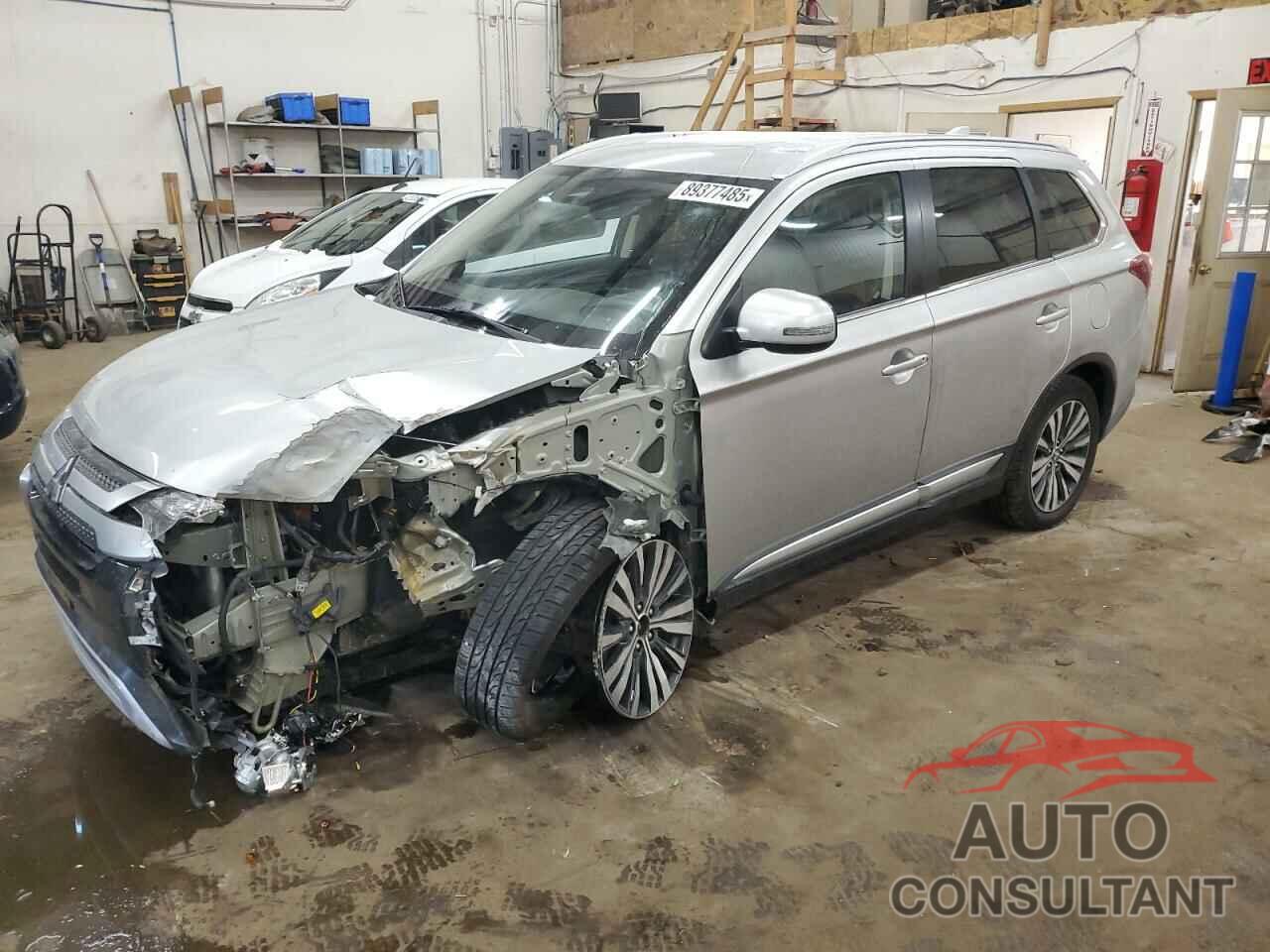 MITSUBISHI OUTLANDER 2020 - JA4AZ3A30LZ025656