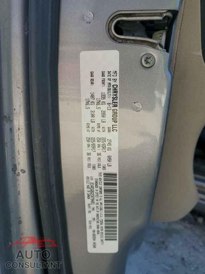 DODGE CARAVAN 2013 - 2C4RDGBG2DR794851