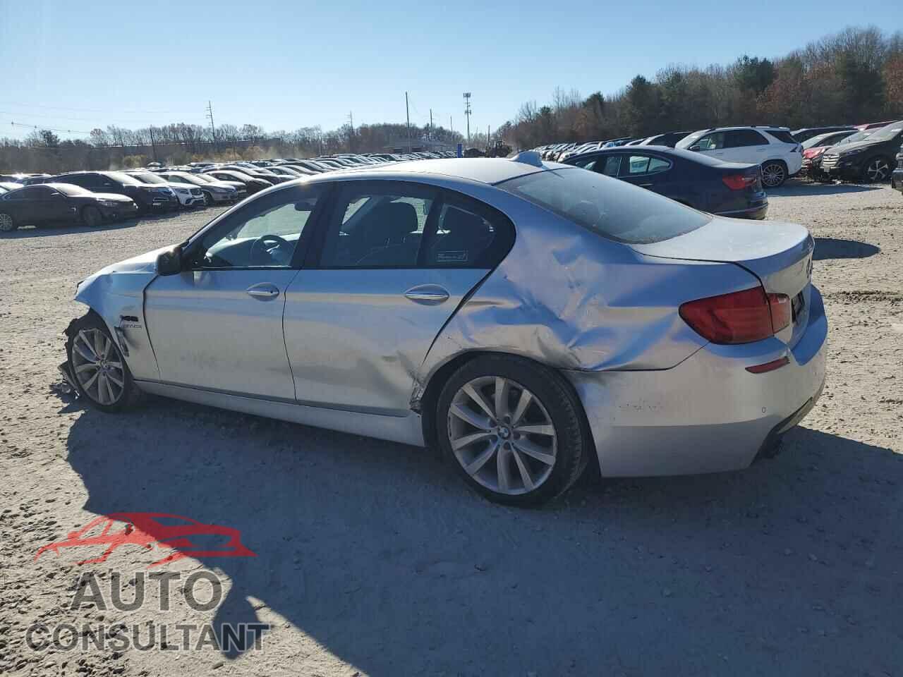 BMW 5 SERIES 2011 - WBAFU7C56BC879324