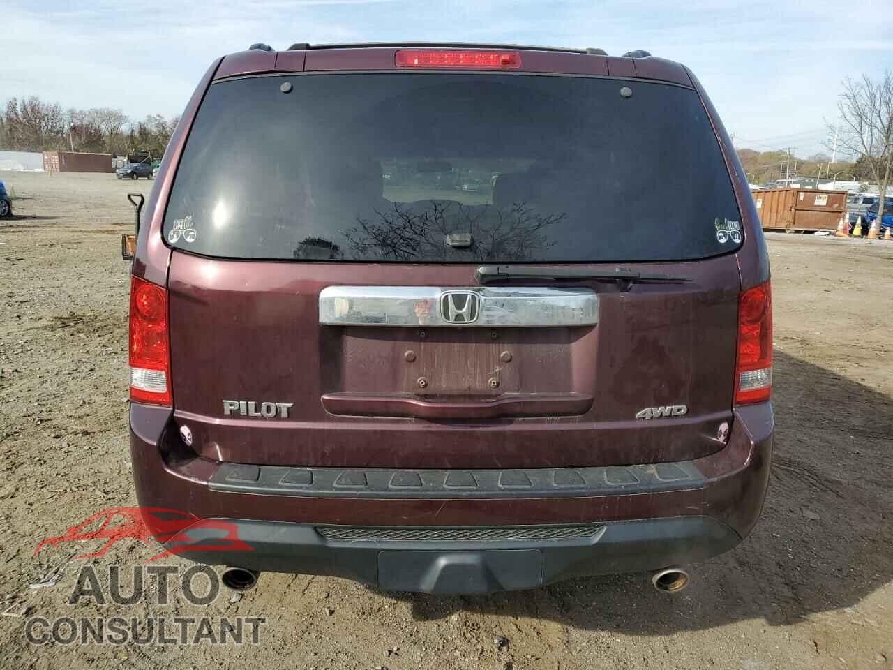 HONDA PILOT 2015 - 5FNYF4H46FB018304