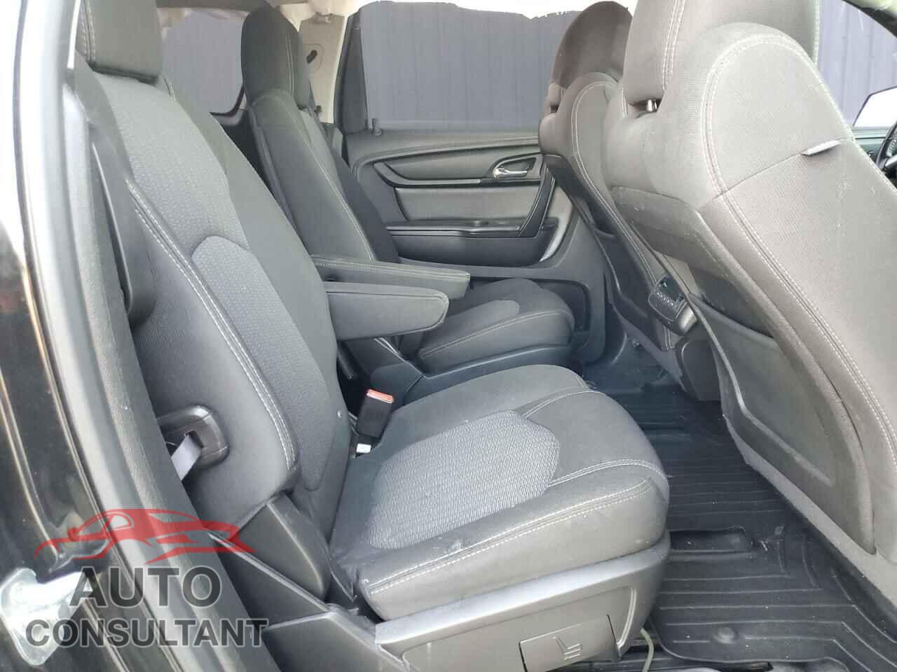 CHEVROLET TRAVERSE 2017 - 1GNKVHKD2HJ194441