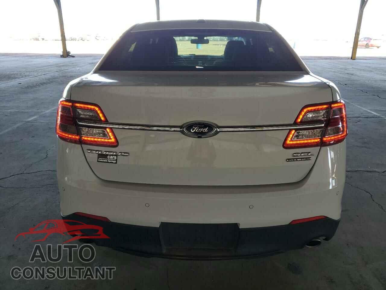 FORD TAURUS 2016 - 1FAHP2E83GG131679