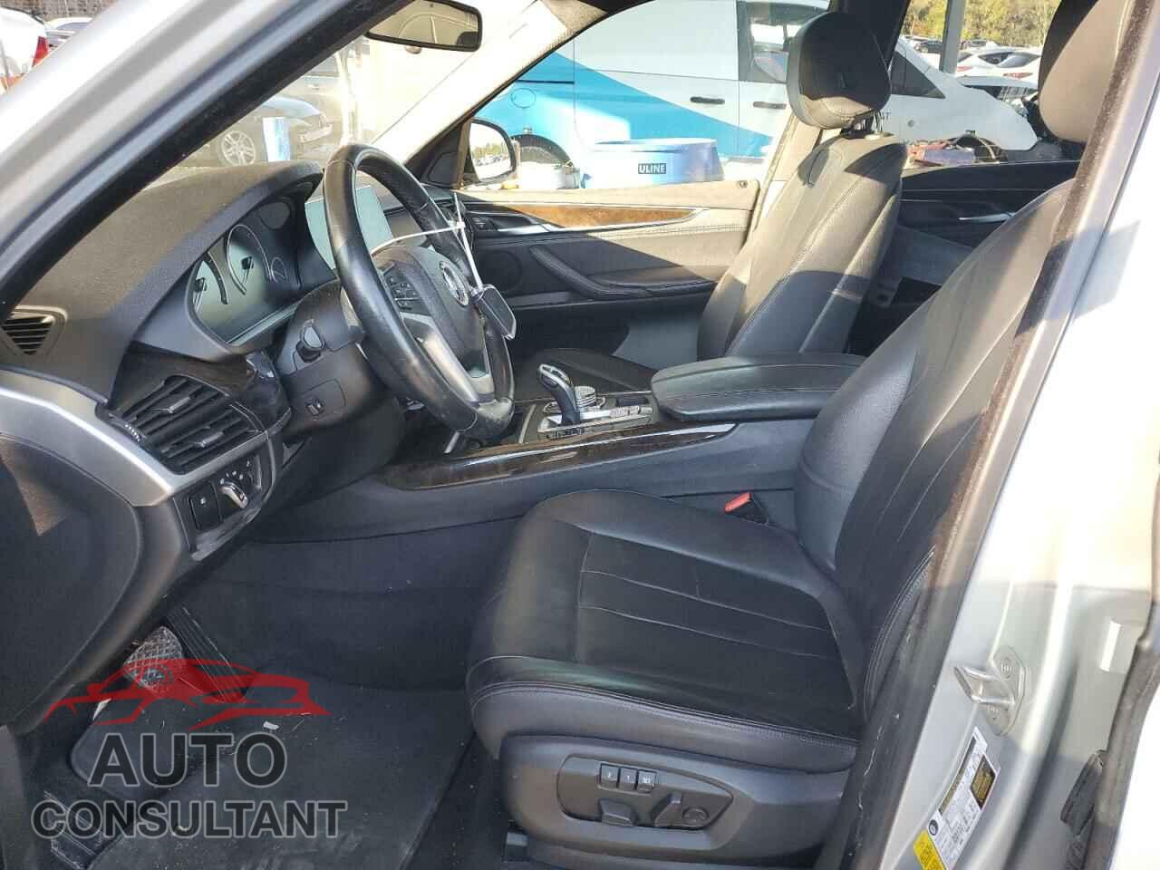 BMW X5 2018 - 5UXKR2C54J0Z17704