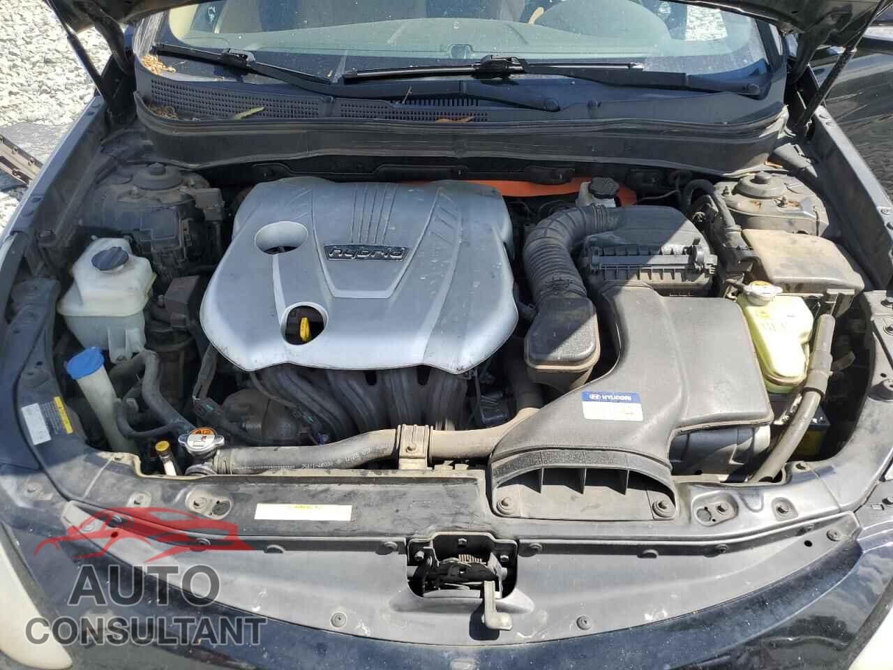 HYUNDAI SONATA 2012 - KMHEC4A44CA057561