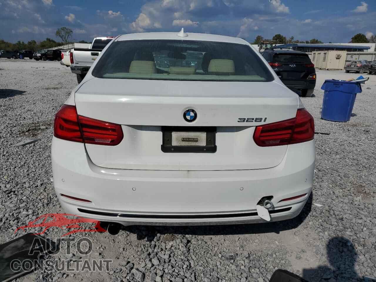 BMW 3 SERIES 2016 - WBA8E9G53GNU30108