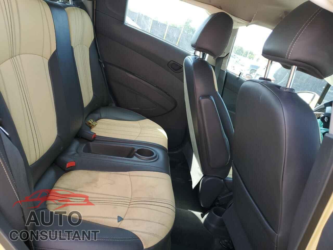 CHEVROLET SPARK 2015 - KL8CB6S91FC710823