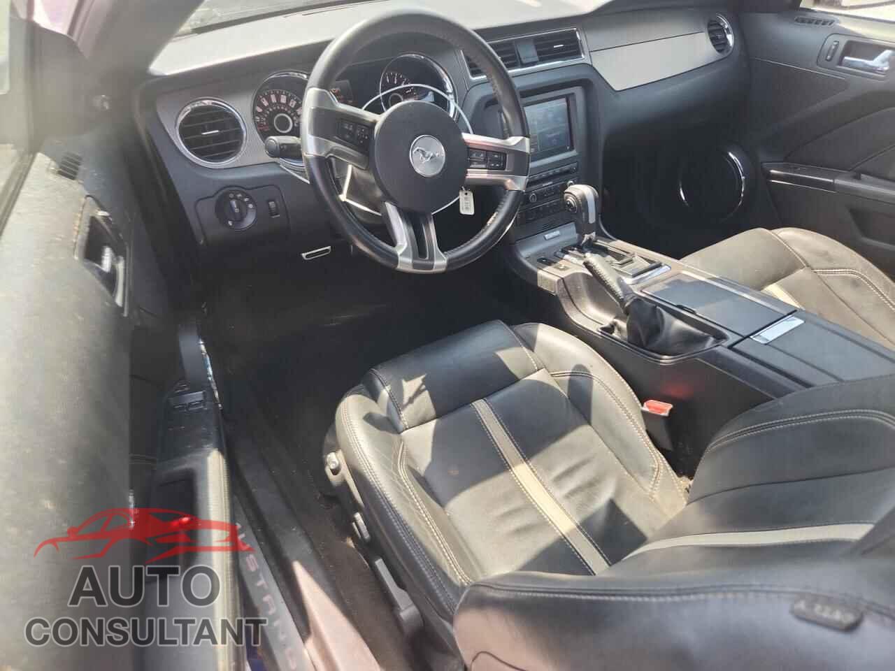 FORD MUSTANG 2014 - 1ZVBP8CF2E5258465